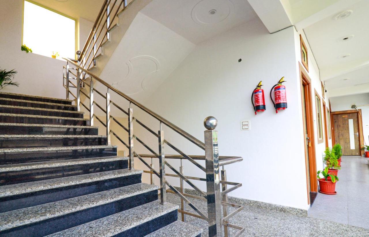 Manzil Hostel Rishīkesh Exterior foto